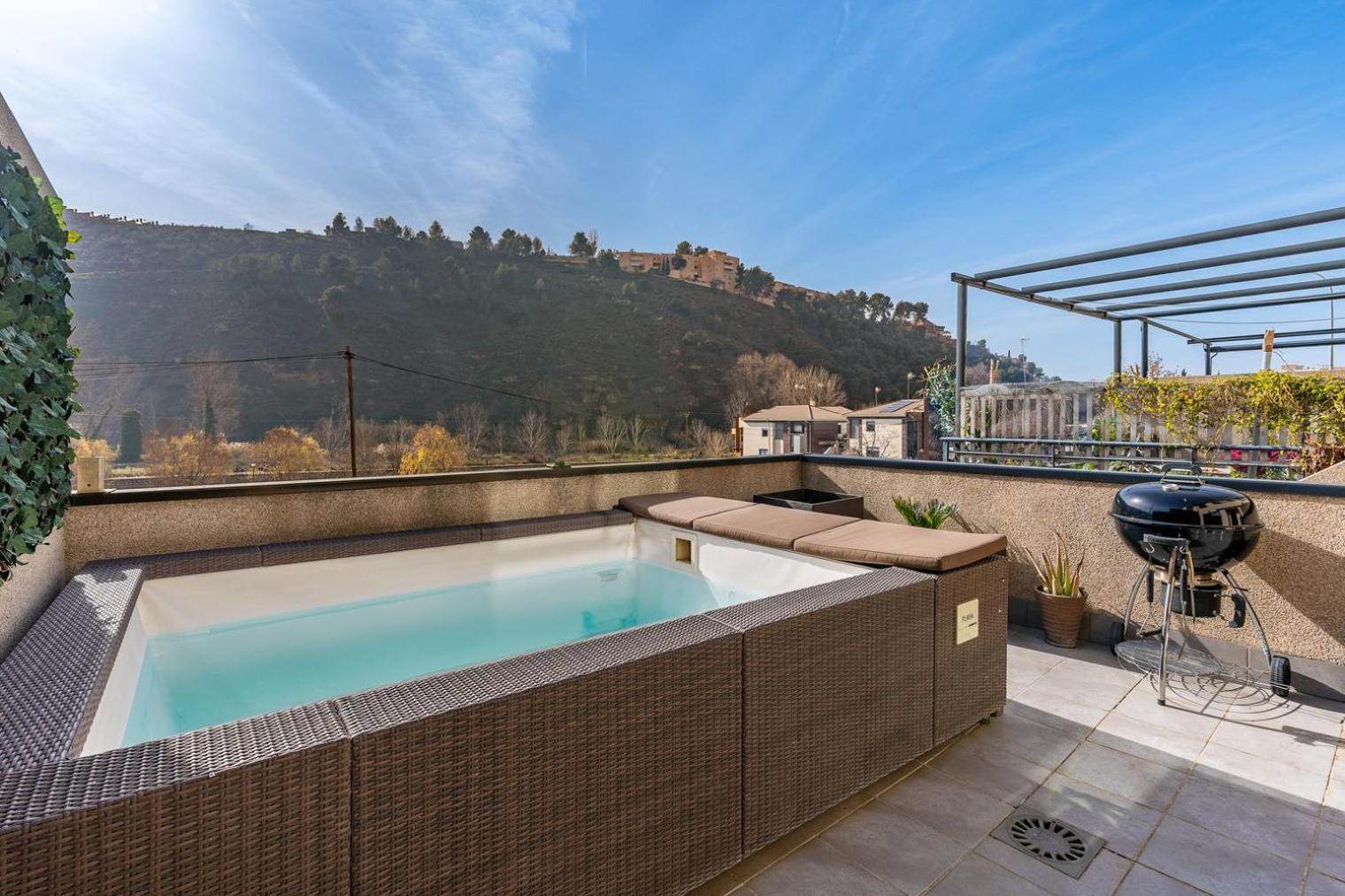 El Generalife Cerca Centro Y Sierra Nevada Con Piscina Y Barbacoa Y Parking Gratis Apartment Granada Luaran gambar
